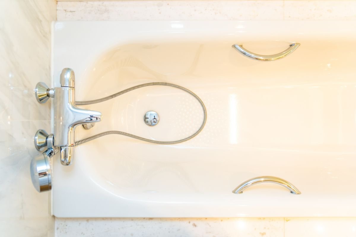 Tub